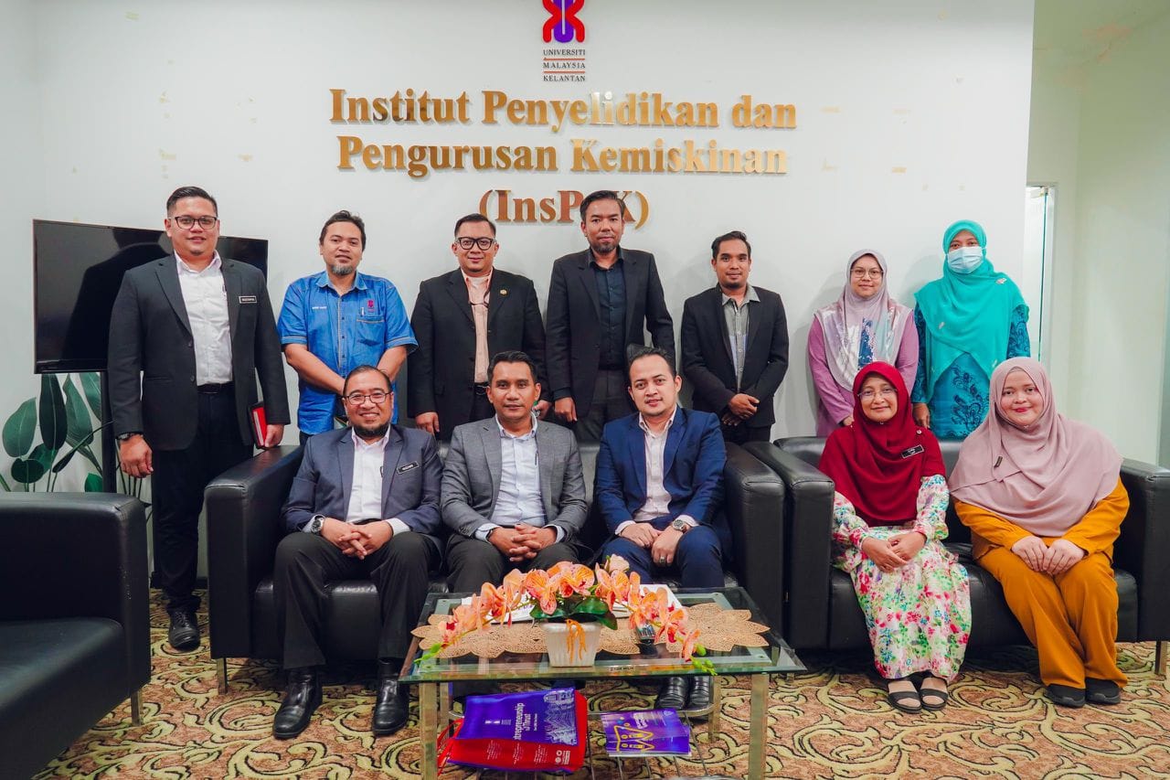 KUNJUNGAN DELEGASI UNIT PEMANTAUAN DAN PELAKSANAAN STRATEGIK (SPART) DI INSPEK UMK BACHOK